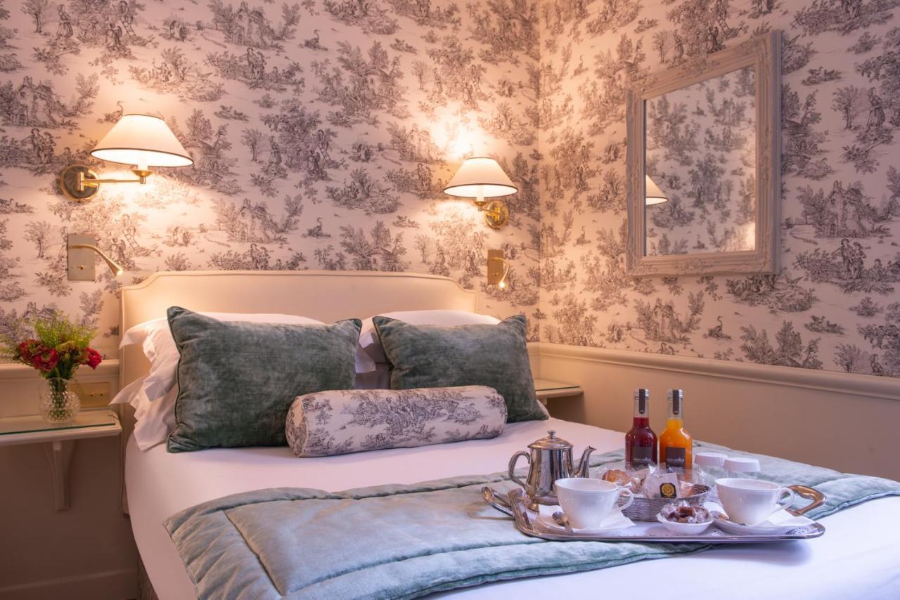 Du Champ De Mars Hotel París